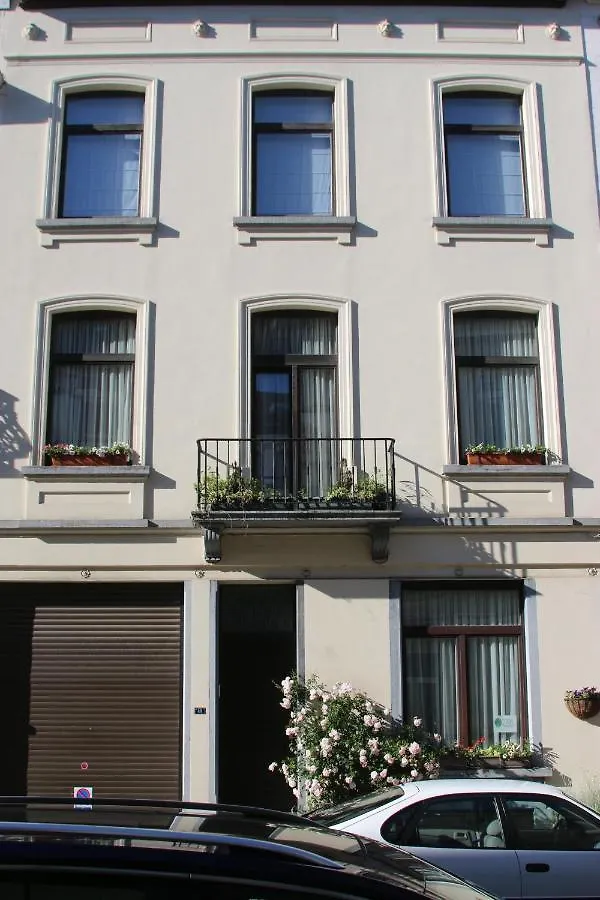 B&B Les Iris Brussels Belgium